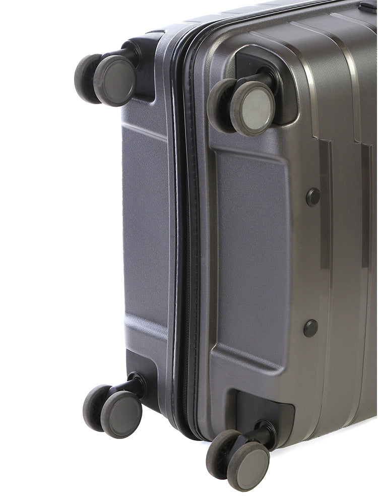 Cellini Microlite Medium 4 Wheel Trolley Case