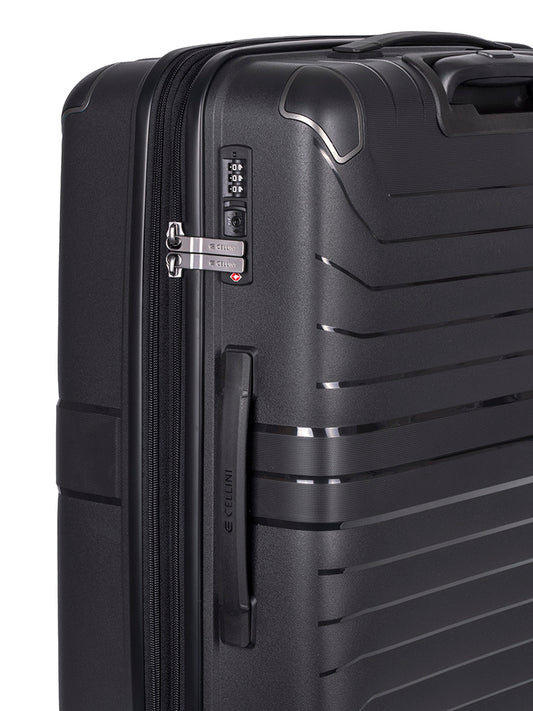 Cellini Guardlite Medium 4 Wheel Trolley Case