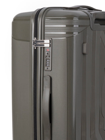 Voyager Trunk Medium 4 Wheel Trolley Case