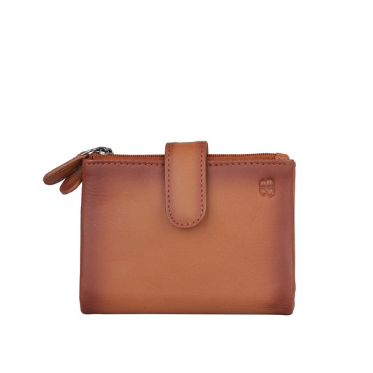Bellicci Kyoka Multi Compartment Clutch