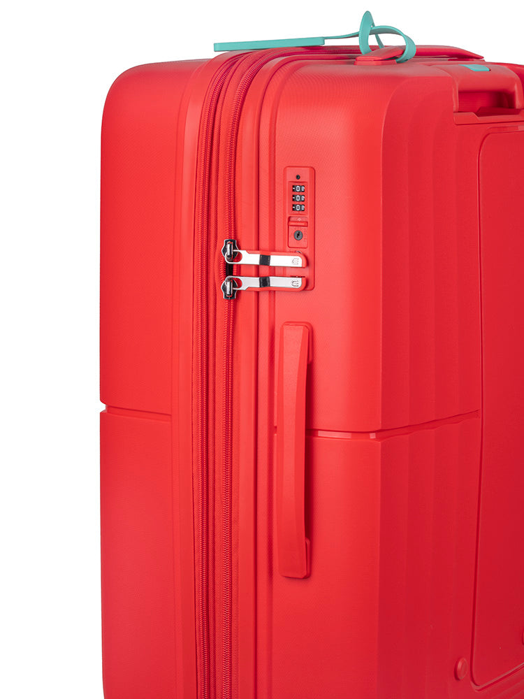 Cellini Cruze Medium 4 Wheel Xpander Trolley Case