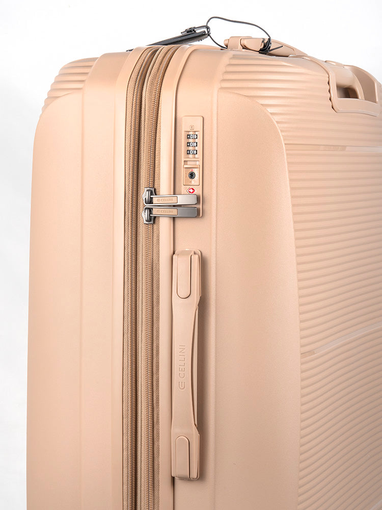 Cellini Qwest Medium 4 Wheel Trolley Case