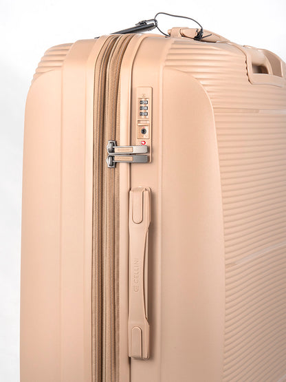 Cellini Qwest Medium 4 Wheel Trolley Case