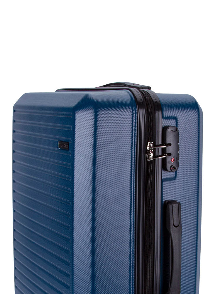Voyager Mahe Medium 4 Wheel Trolley Case