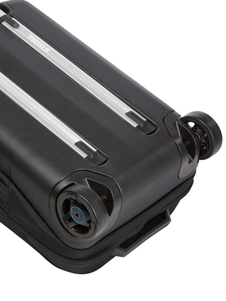 Thule Subterra 550mm Rolling Carry On