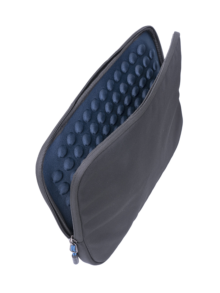 Cellini Biz Medium Laptop Sleeve