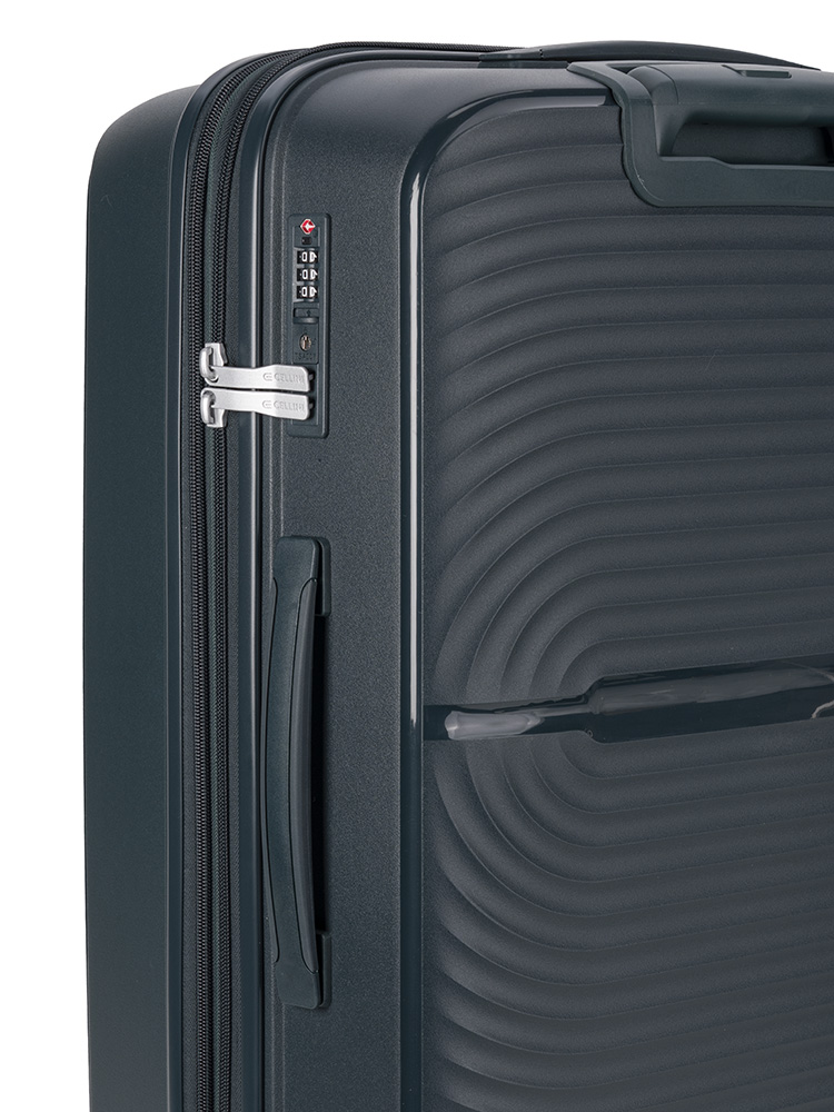 Cellini Sonic Medium 4-Wheel Trolley Case