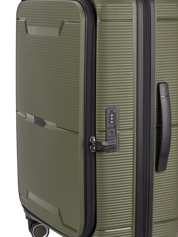Cellini Ipak Medium 4 Wheel Trolley Case