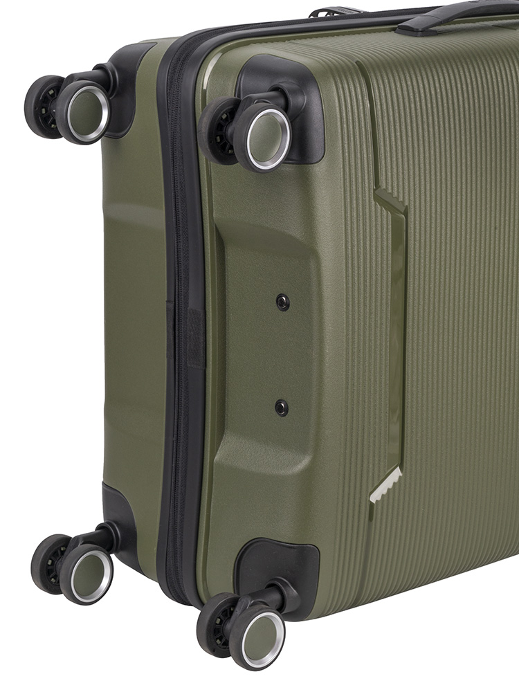 Cellini Ipak Medium 4 Wheel Trolley Case