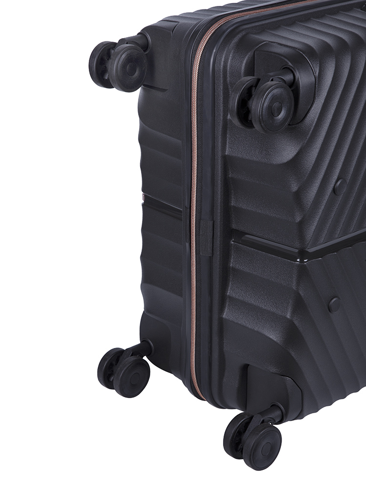 Cellini Allure Medium 4 Wheel Trolley Case