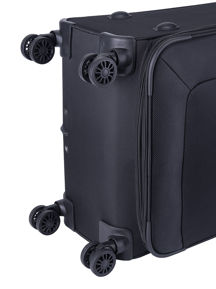 Voyager Istria Medium 4 Wheel Trolley Case With TSA Lock