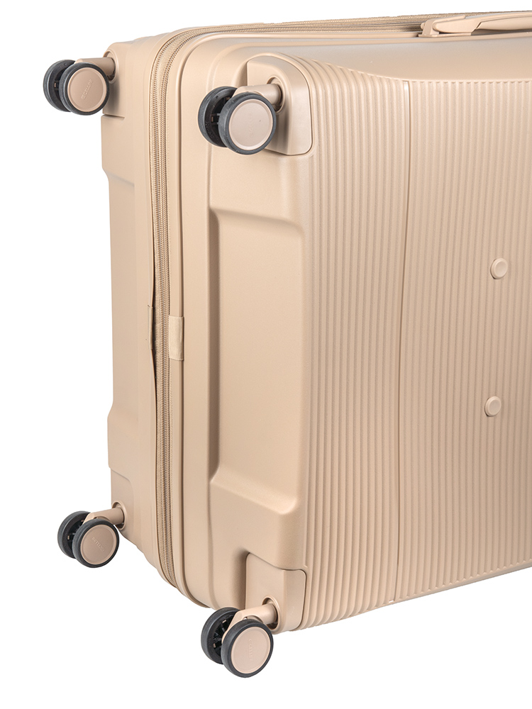 Cellini Qwest Large Volume 4 Wheel Trolley Case