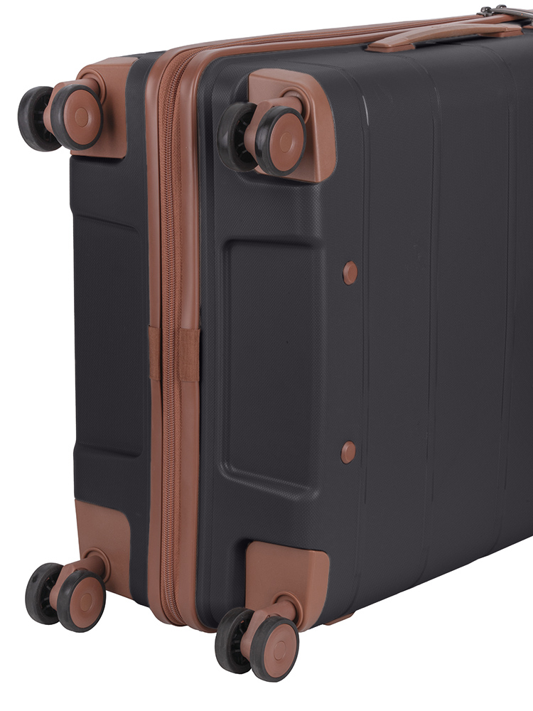 Cellini Monte Carlo Medium 4 Wheel Trolley Case