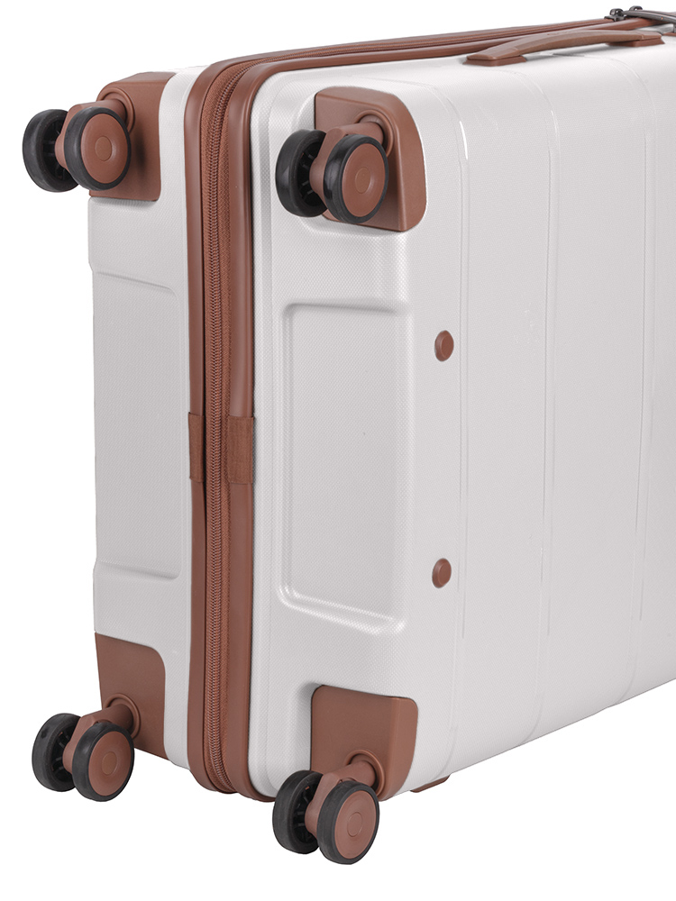 Cellini Monte Carlo Medium 4 Wheel Trolley Case