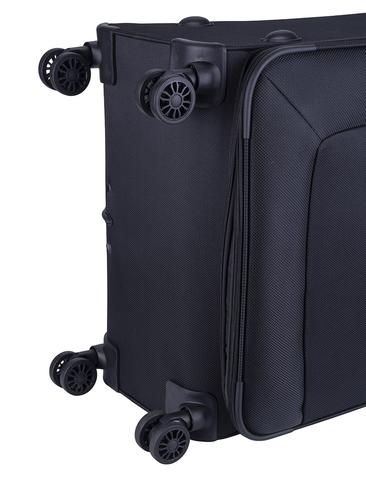 Voyager Istria Large 4 Wheel Trolley Case With TSA Lock