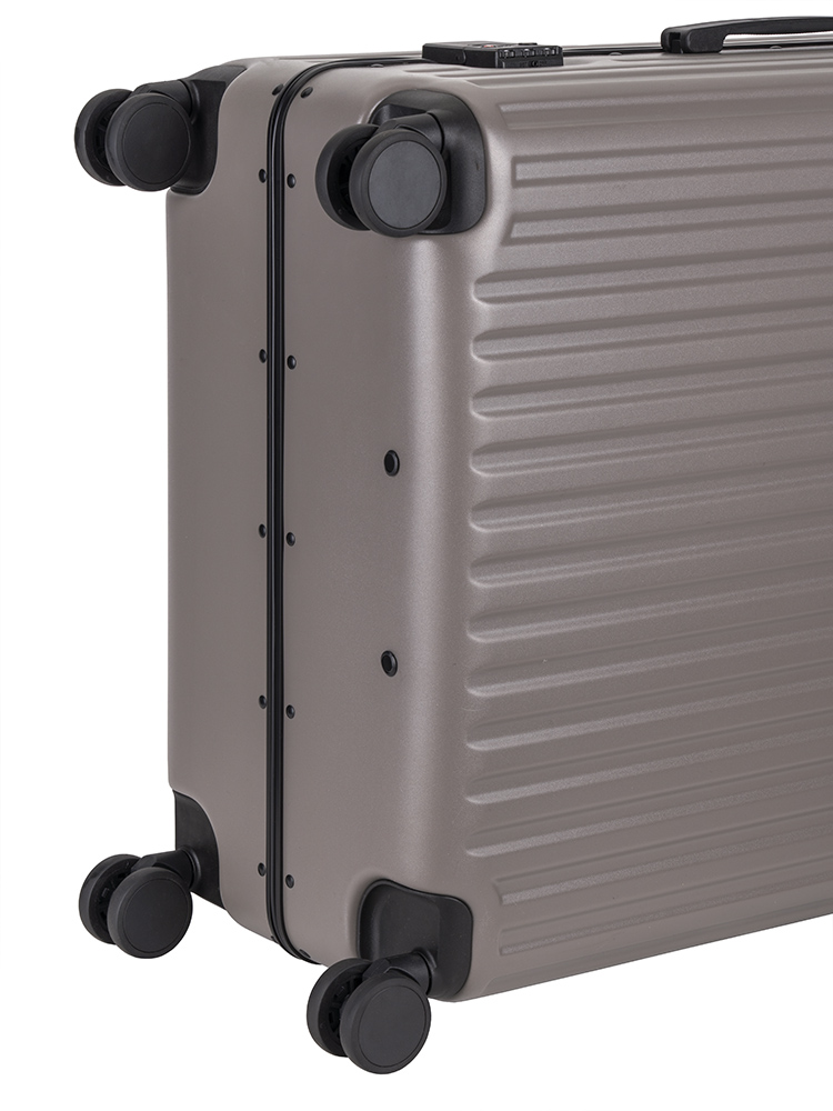 Polo Knox Large 4 Wheel Trolley Case