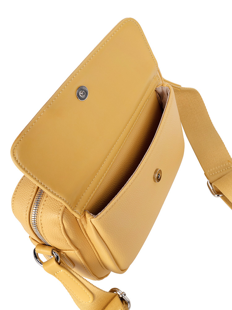 Polo Lyon Camera Bag With Front Pocket