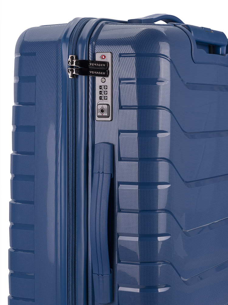 Voyager Cabana Medium 4 Wheel Trolley Case