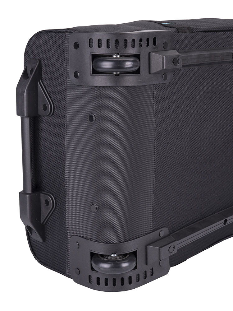 Voyager Trek Medium 2-Wheel Trolley Duffel