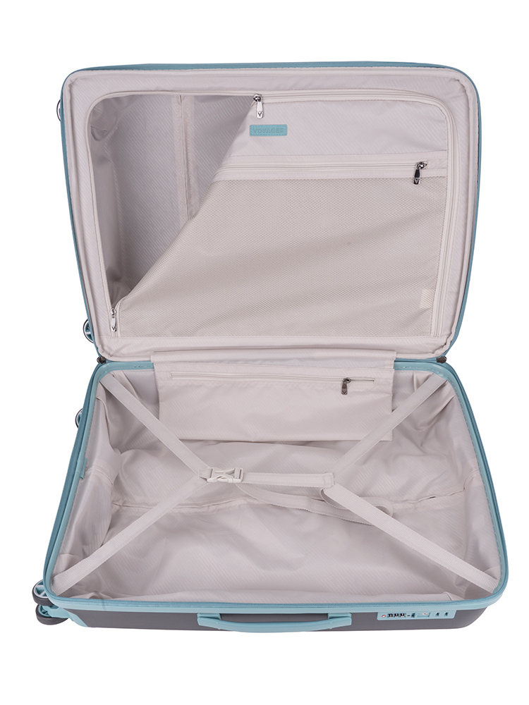Voyager Traveler Medium 4 Wheel Trolley Case